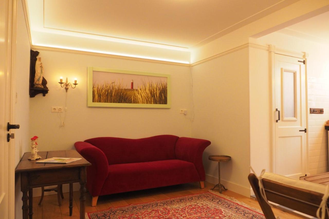 B&B Bureau Warmoesstraat เดนบวร์ก ภายนอก รูปภาพ