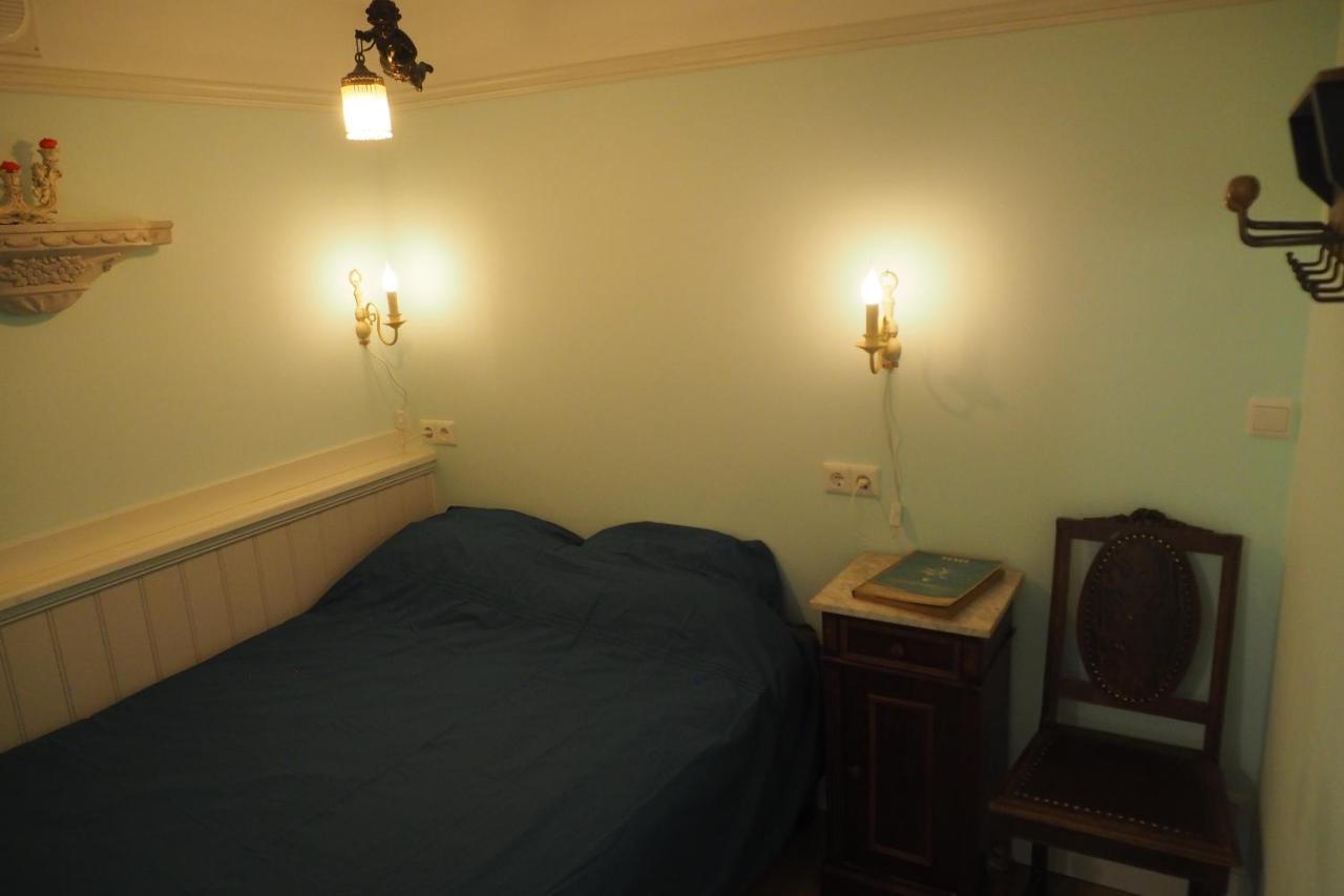 B&B Bureau Warmoesstraat เดนบวร์ก ภายนอก รูปภาพ