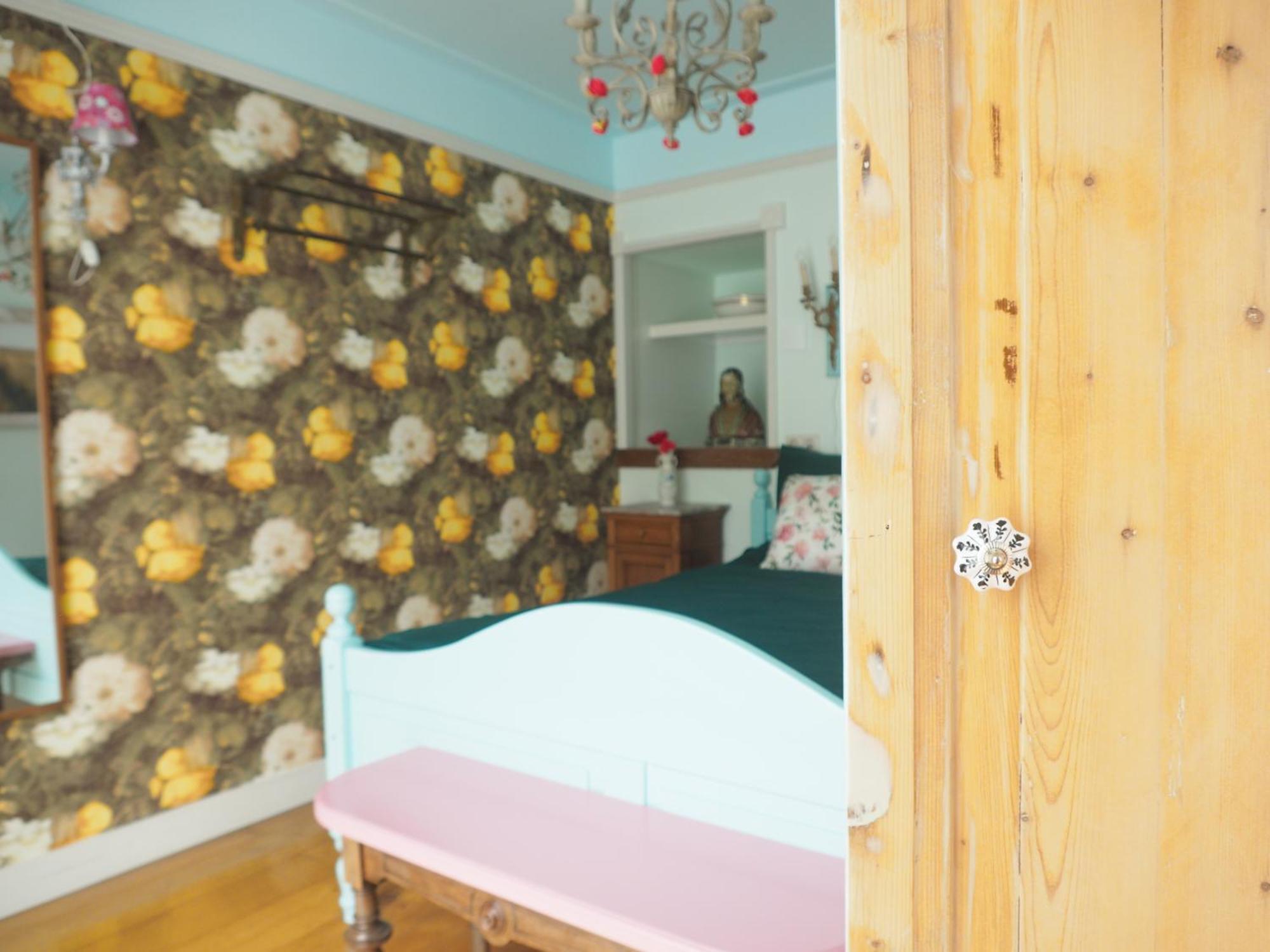 B&B Bureau Warmoesstraat เดนบวร์ก ภายนอก รูปภาพ
