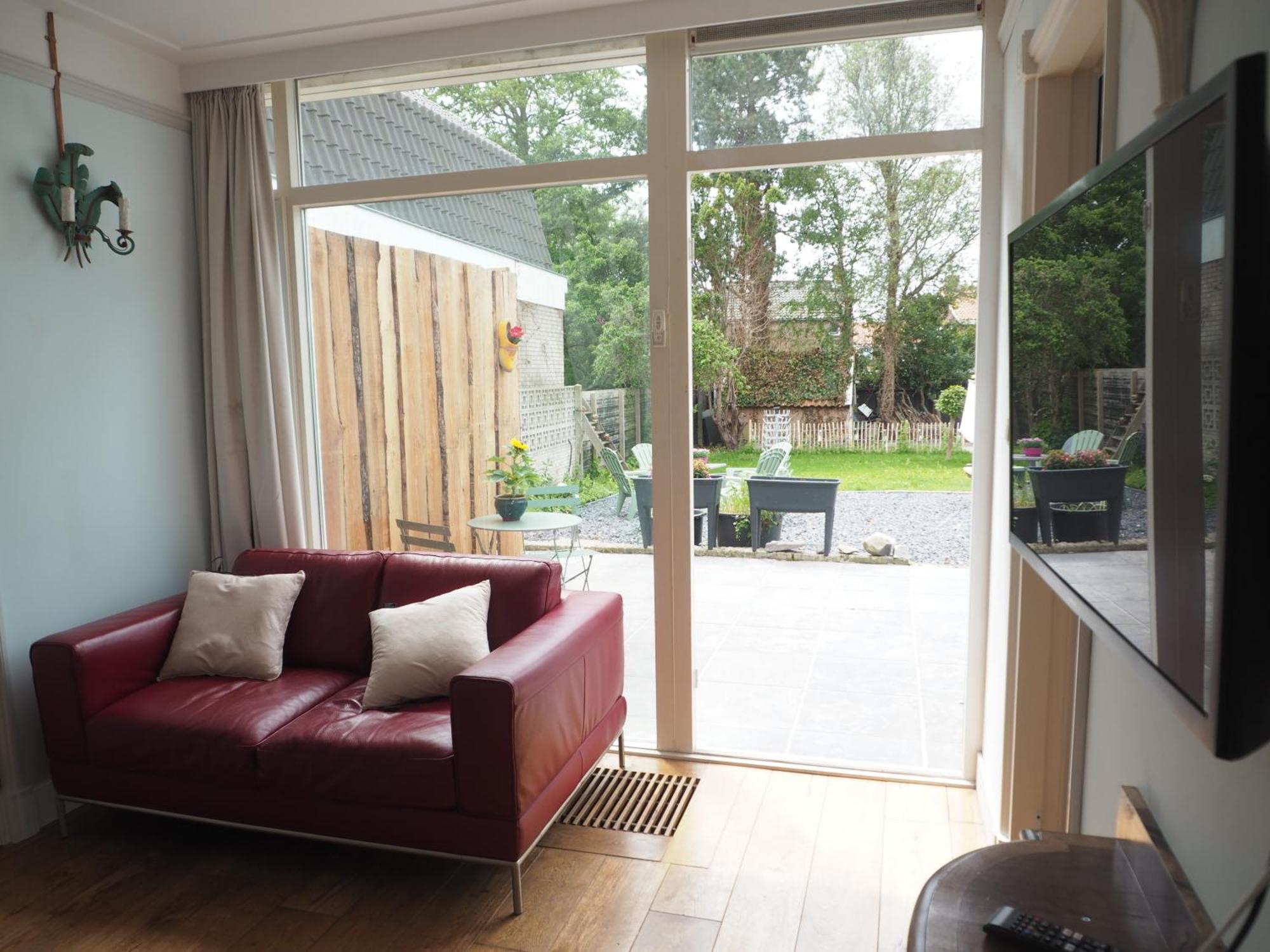 B&B Bureau Warmoesstraat เดนบวร์ก ภายนอก รูปภาพ